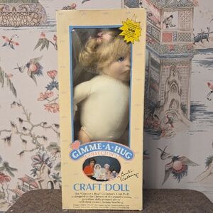 Collectors Craft Doll - Blonde Hair